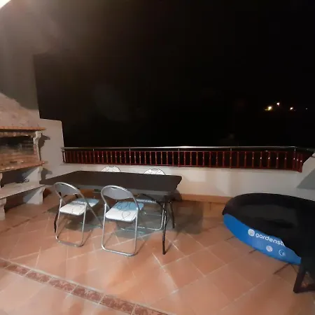 Apartamento Alojamiento En La Playa *